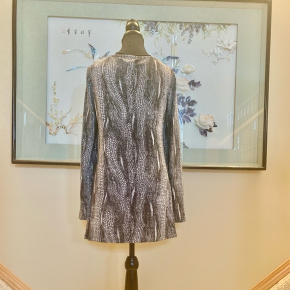 Long sweater top/dress - Picture 2 of 5